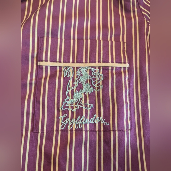Pottery Barn Teen Harry Potter Gryffindor Pajamas Adult Size XS Unisex NWT - Picture 15 of 16